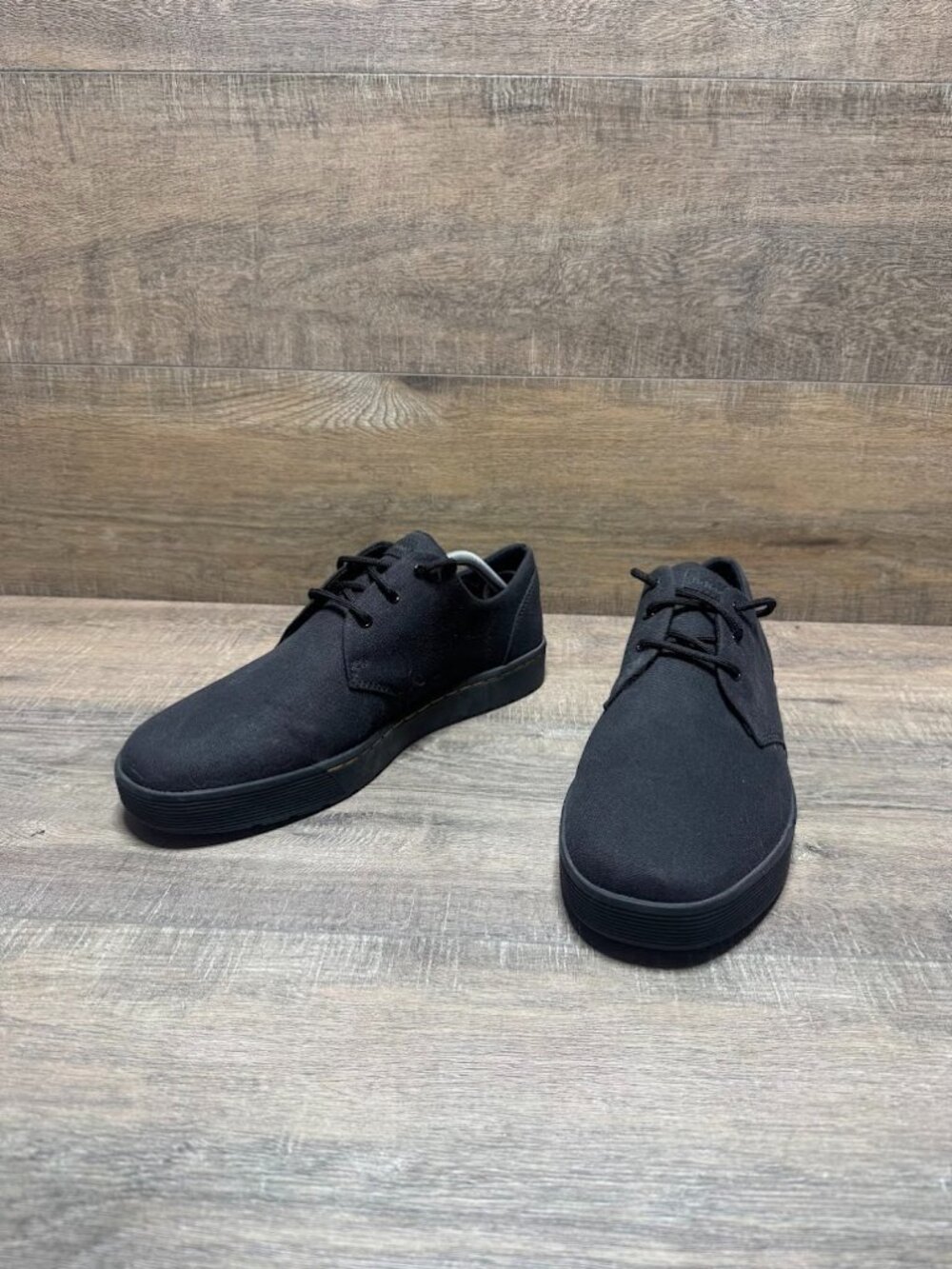 Dr. Martens Santanita Black Canvas Shoes Women's Size 12